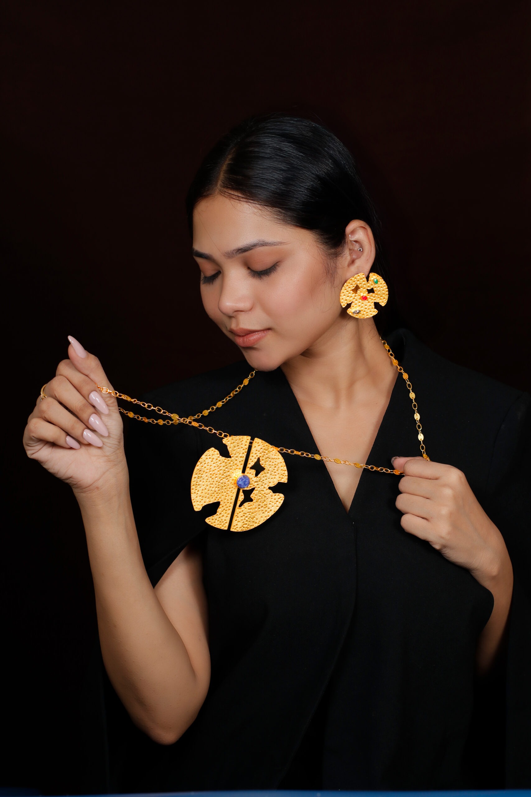 Palmira Neckpiece